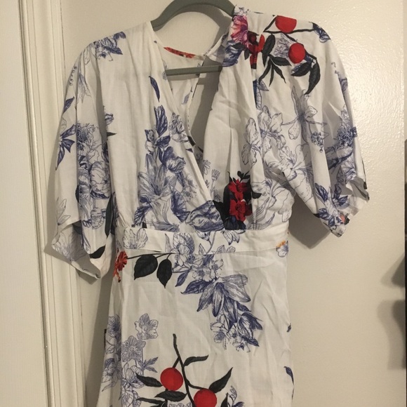 Medium Motherhood Maternity Top - Picture 1 of 3